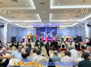 Tiệc họp mặt Bộ Khoa Học và Công Nghệ